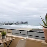 Rudys Vacation Z דירה