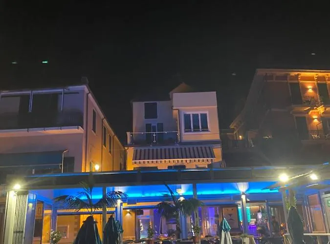 Rudys Vacation Z * Alassio